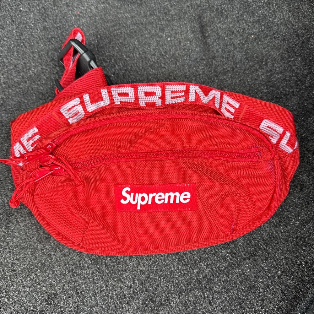 Supreme belt bag